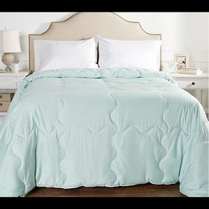 Home Reflections 500TC Cotton Scallop Stitch Comforter Full/Queen